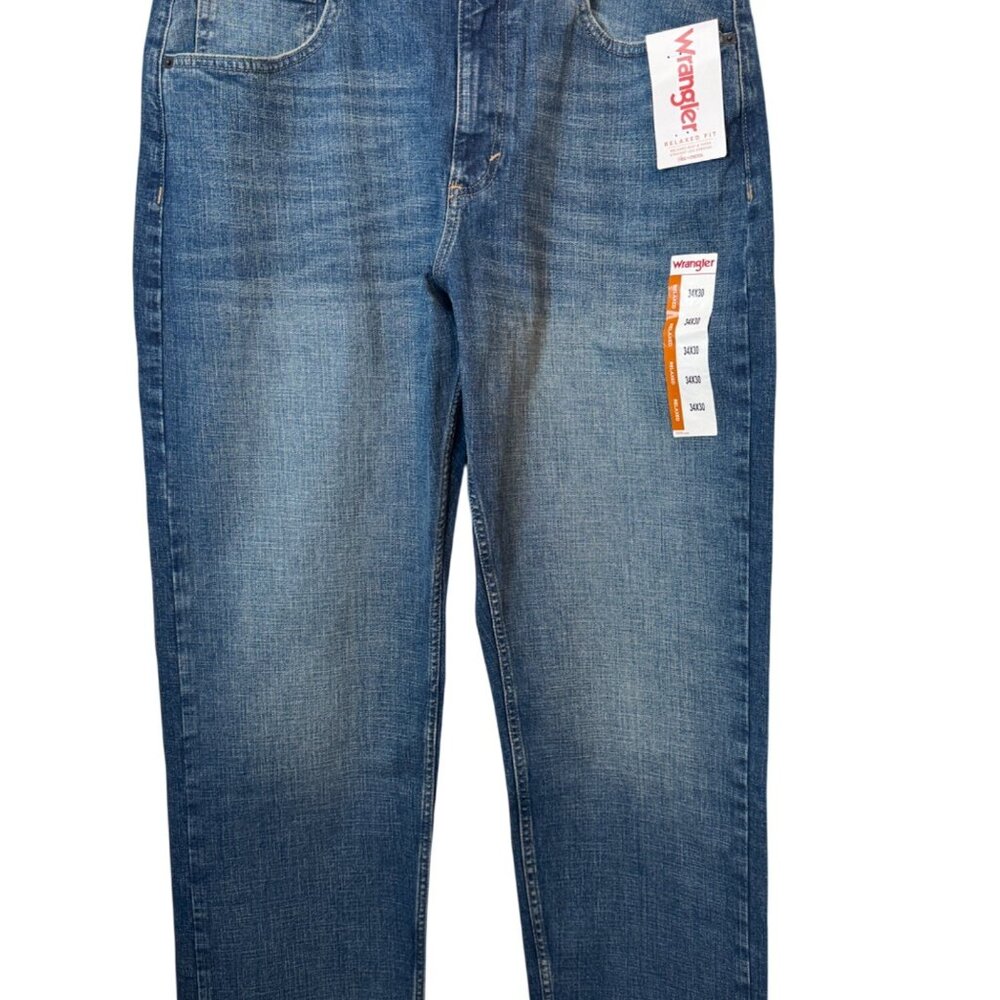 NWT Wrangler34x30 Mens Relaxed Fit Jeans Blue Denim